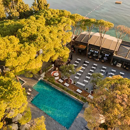 Unique Life Style 호텔 쿠사다시