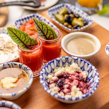 Unique Life Style 호텔