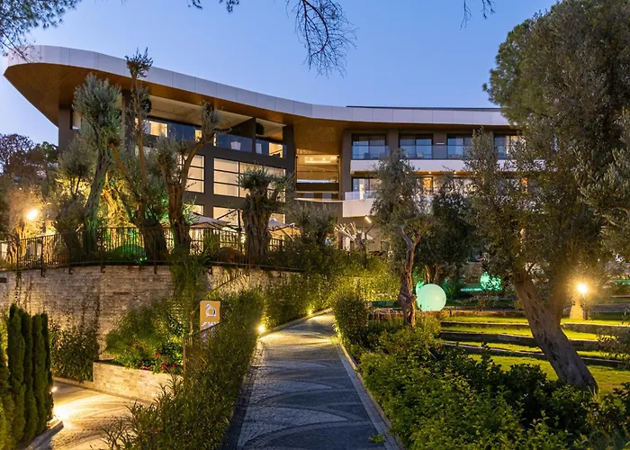 Unique Life Style Hotel