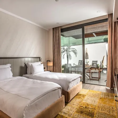 Hotel Unique Life Style