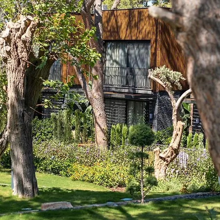 Unique Life Style Hotel