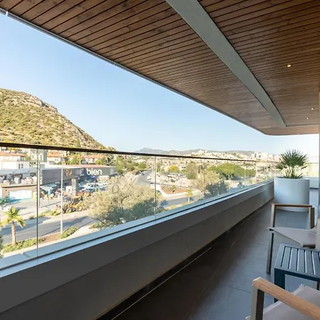 Unique Life Style 호텔 쿠사다시